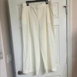 Cream Wide Leg Trousers with Flowing Design BNWOT
